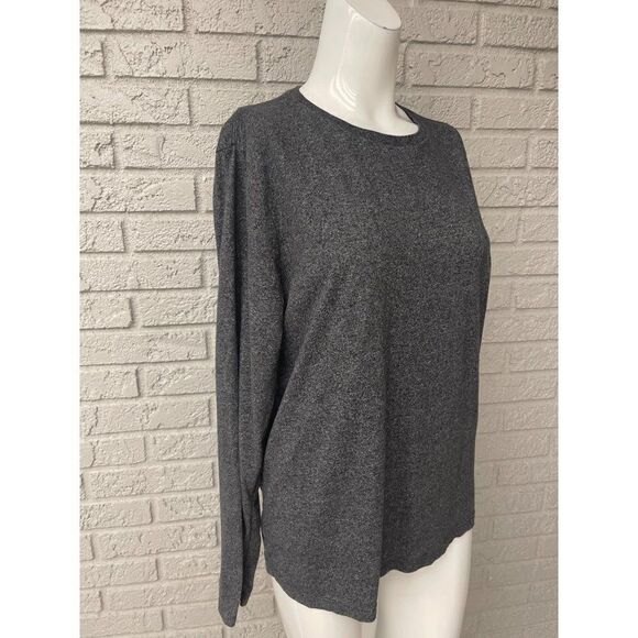 Old Navy Long Sleeve T-Shirt Size M - Picture 3 of 6